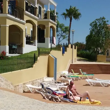 Reves * Porches (Algarve)